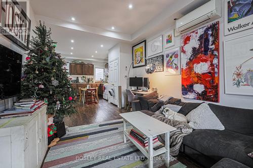 58 Palmerston Avenue, Toronto, ON - Indoor