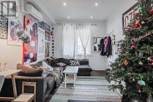 58 Palmerston Avenue, Toronto, ON - Indoor Photo Showing Other Room