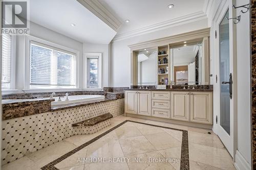 38 Pheasant Road, Toronto, ON - Indoor Photo Showing Bathroom