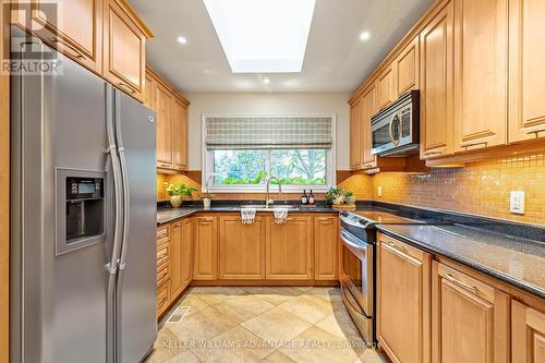 35 Morningside Avenue, Toronto, ON - Indoor Photo Showing Kitchen