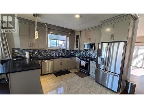 11700 La Costa Lane, Osoyoos, BC - Indoor Photo Showing Kitchen With Upgraded Kitchen