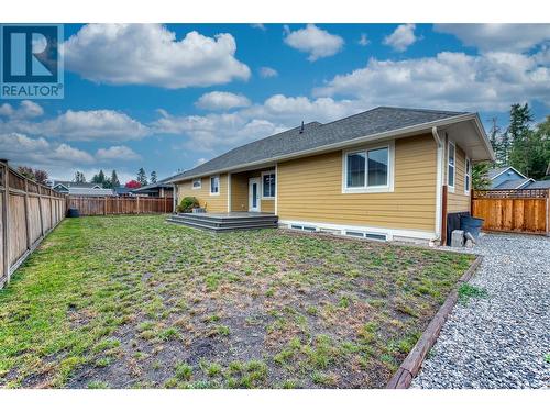 3828 Atkinson Place, Armstrong, BC - Outdoor