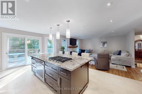 1813 St. Johns Road, Innisfil, ON - Indoor Photo Showing Kitchen With Upgraded Kitchen