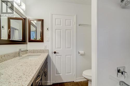 1 Cummings Court, Markham, ON - Indoor Photo Showing Bathroom