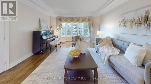 17 Silver Fir Street, Richmond Hill, ON - Indoor Photo Showing Living Room