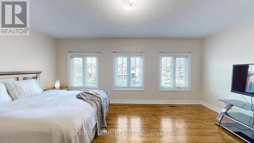 17 Silver Fir Street, Richmond Hill, ON - Indoor Photo Showing Bedroom