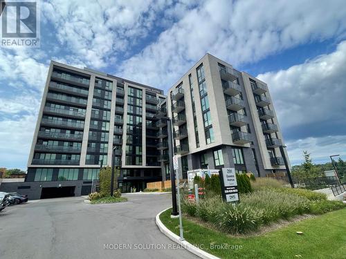 102 - 291 Queens Avenue, Oakville, ON - Outdoor With Facade