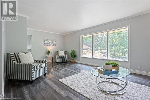 184 Gatewood Road, Kitchener, ON - Indoor Photo Showing Living Room