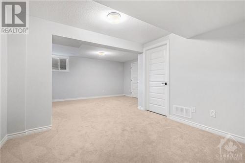 701 Perseus Avenue, Ottawa, ON - Indoor Photo Showing Other Room