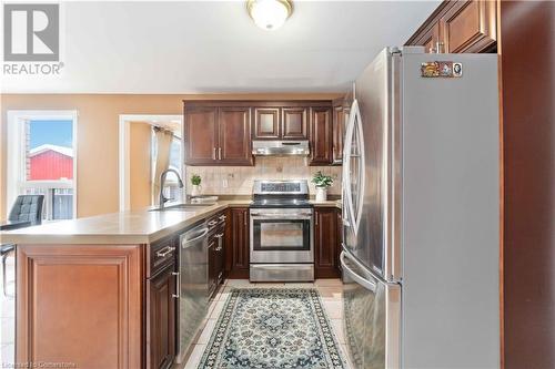 112 Stone Church Road W, Hamilton, ON - Indoor Photo Showing Kitchen With Stainless Steel Kitchen