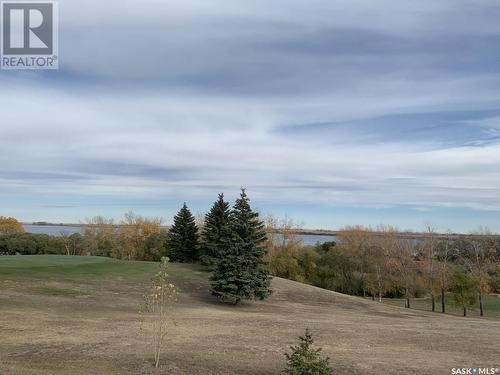 4 Oak Bay, Blackstrap Shields, SK 