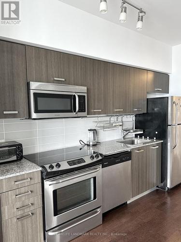 4507 - 832 Bay Street, Toronto, ON - Indoor Photo Showing Kitchen With Double Sink