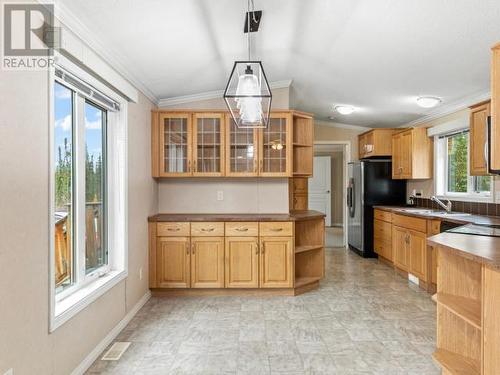 24 Sawmill Road, Teslin, YT - Indoor Photo Showing Kitchen