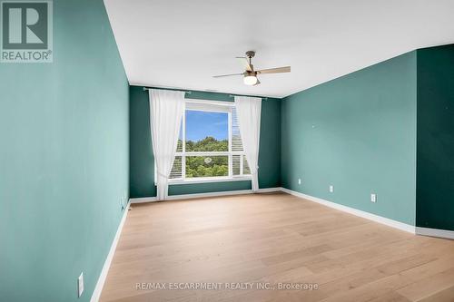 807 - 3000 Creekside Drive, Hamilton, ON - Indoor Photo Showing Other Room