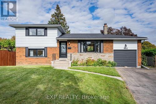 902 Curtis Crescent, Cobourg, ON - Outdoor With Facade