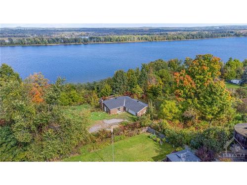 1541 Bella Vista Drive, Cumberland, ON 