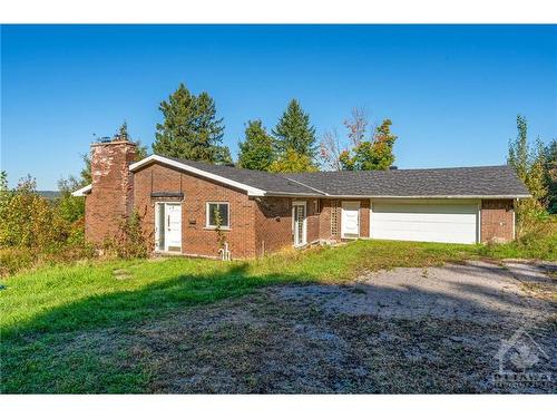 1541 Bella Vista Drive, Cumberland, ON 