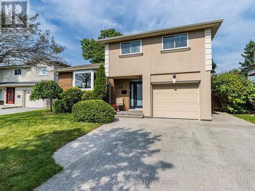 18 Governor Grove Crescent, Brampton, ON 