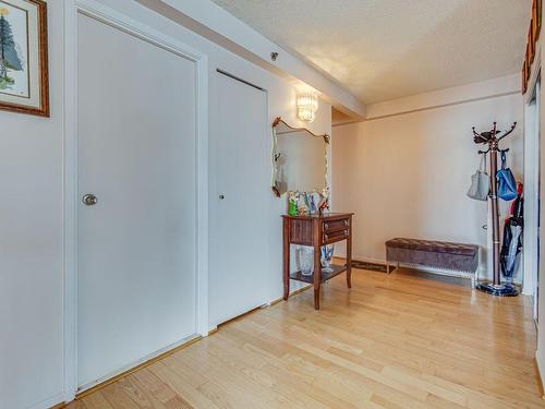 Hall - 204-10100 Rue Paul-Comtois, Montréal (Ahuntsic-Cartierville), QC - Indoor Photo Showing Other Room