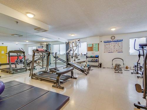 Exercise room - 204-10100 Rue Paul-Comtois, Montréal (Ahuntsic-Cartierville), QC - Indoor Photo Showing Gym Room