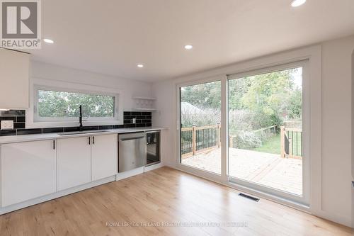 198 Main Street, Lucan Biddulph (Lucan), ON - Indoor Photo Showing Kitchen