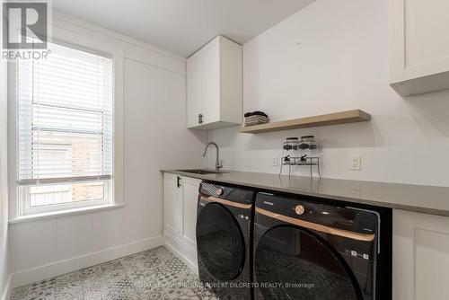 198 Main Street, Lucan Biddulph (Lucan), ON - Indoor Photo Showing Laundry Room