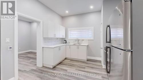 32 Durham Street W, Kawartha Lakes, ON - Indoor Photo Showing Kitchen