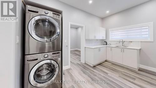 32 Durham Street W, Kawartha Lakes, ON - Indoor Photo Showing Laundry Room