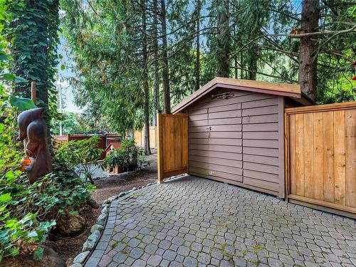 191 Johnson Pl, Lake Cowichan, BC 