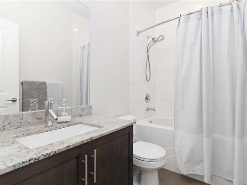 401-662 Goldstream Ave, Langford, BC - Indoor Photo Showing Bathroom