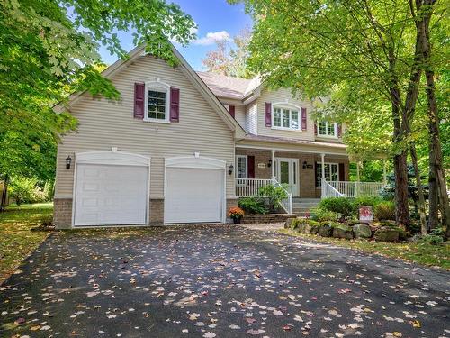 Frontage - 1878 Rue Du Patrimoine, Saint-Lazare, QC - Outdoor With Deck Patio Veranda With Facade