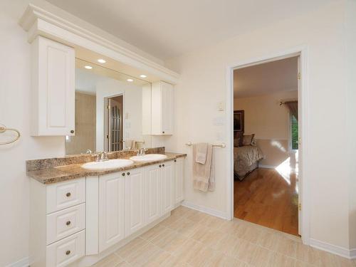 Ensuite bathroom - 1878 Rue Du Patrimoine, Saint-Lazare, QC - Indoor Photo Showing Bathroom