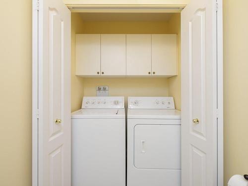 Laundry room - 1878 Rue Du Patrimoine, Saint-Lazare, QC - Indoor Photo Showing Laundry Room