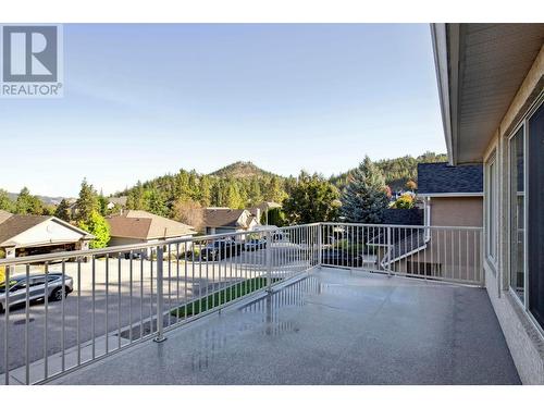 2089 Bowron Street, Kelowna, BC - Outdoor With Exterior