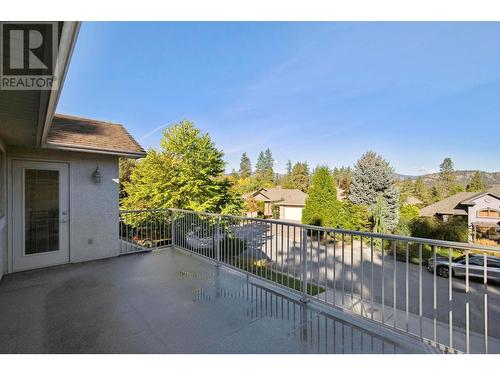 2089 Bowron Street, Kelowna, BC - Outdoor With Exterior