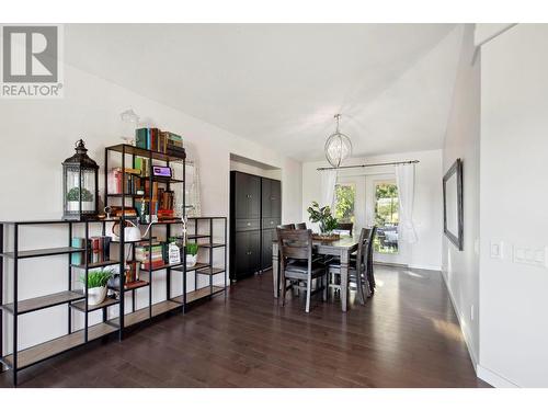 2089 Bowron Street, Kelowna, BC - Indoor Photo Showing Dining Room