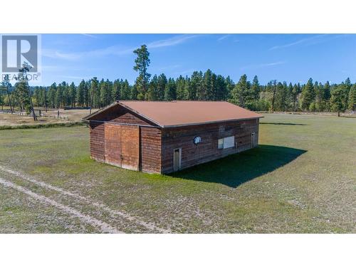 7055 93/95 Highway, Wasa, BC - Outdoor