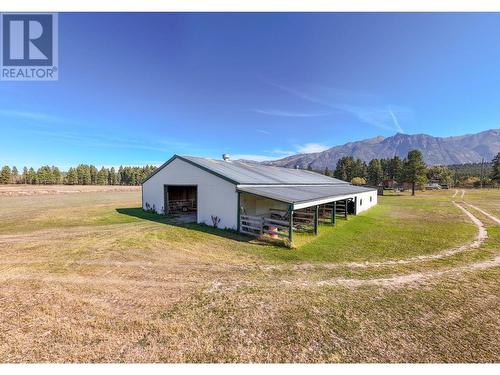 7055 93/95 Highway, Wasa, BC - Outdoor