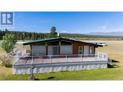 7055 93/95 Highway, Wasa, BC - Outdoor