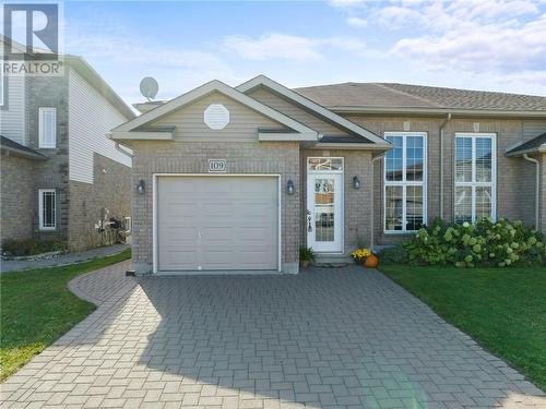 109 Rinkside Court, Sudbury, ON - Outdoor With Facade