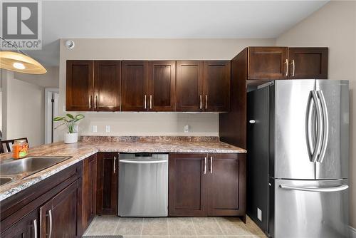 109 Rinkside Court, Sudbury, ON - Indoor Photo Showing Kitchen