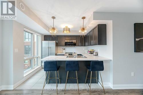 27 - 100 Dufay Road, Brampton, ON - Indoor Photo Showing Kitchen With Upgraded Kitchen