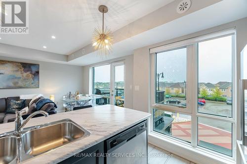 27 - 100 Dufay Road, Brampton, ON - Indoor Photo Showing Kitchen With Double Sink