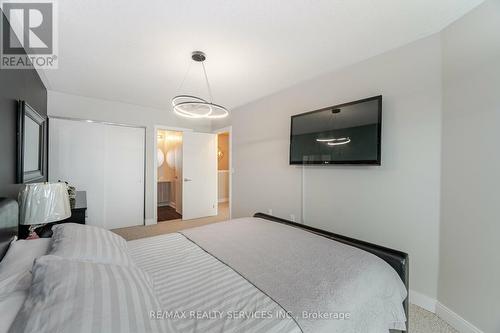 27 - 100 Dufay Road, Brampton, ON - Indoor Photo Showing Bedroom