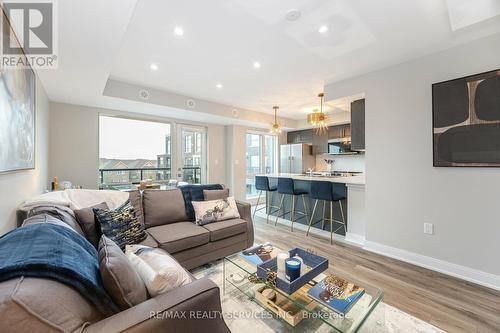 27 - 100 Dufay Road, Brampton, ON - Indoor Photo Showing Living Room