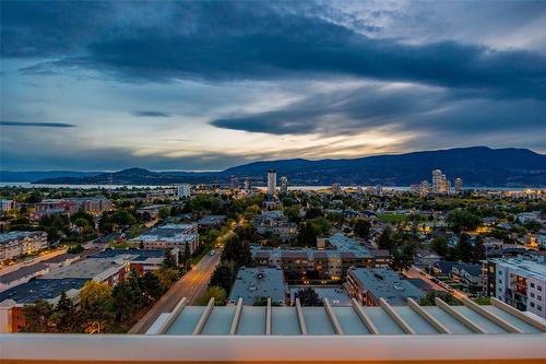 1702-1160 Bernard Avenue, Kelowna, BC - Outdoor With View