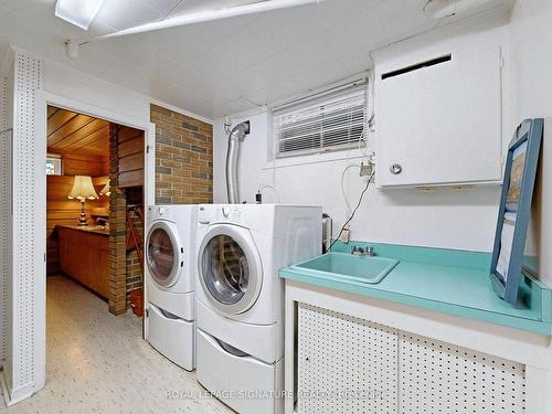 26 Ravencliff Cres, Toronto, ON - Indoor Photo Showing Laundry Room