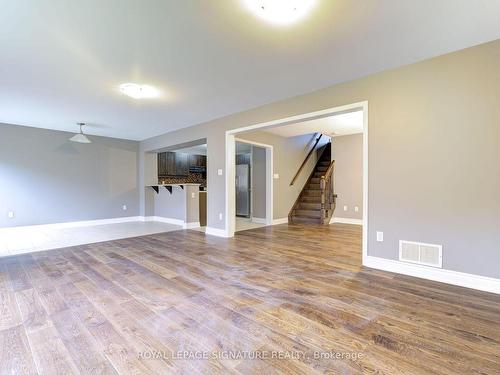 401 Leiterman Dr, Milton, ON - Indoor Photo Showing Other Room