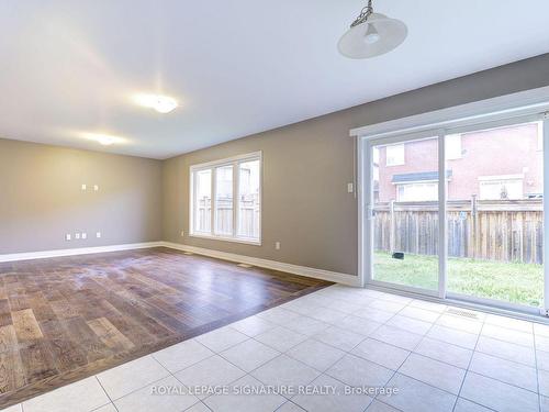 401 Leiterman Dr, Milton, ON - Indoor Photo Showing Other Room