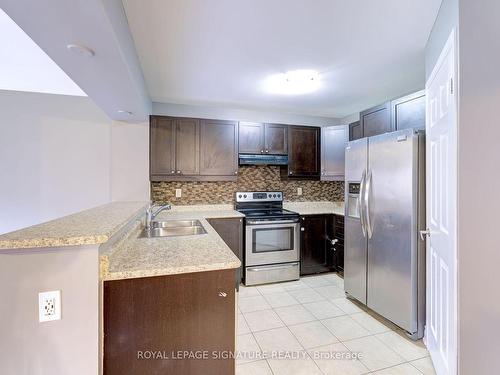 401 Leiterman Dr, Milton, ON - Indoor Photo Showing Kitchen With Double Sink